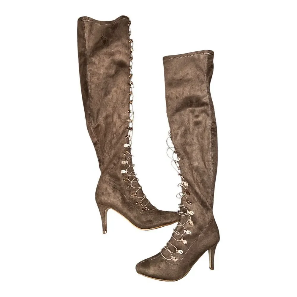 Women's Boots Size 6 Brown